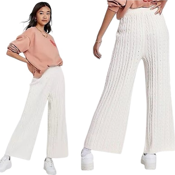 Ascot+Hart Pants - ASCOT+HART Wide Leg Graphic Yarn Knit Sweater Pants Off-White Women’s Size Large